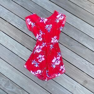90s Vintage Cute Keyhole Open Back Red Floral Hawaiian Romper XS S M Women’s
